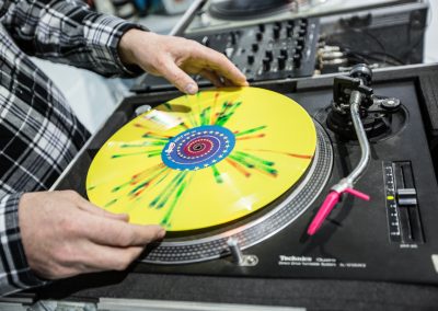 Press Play Vinyl Inauguración fábrica discos vinilo 22