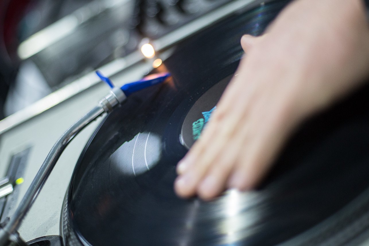 Press Play Vinyl, así se crean los discos de vinilo